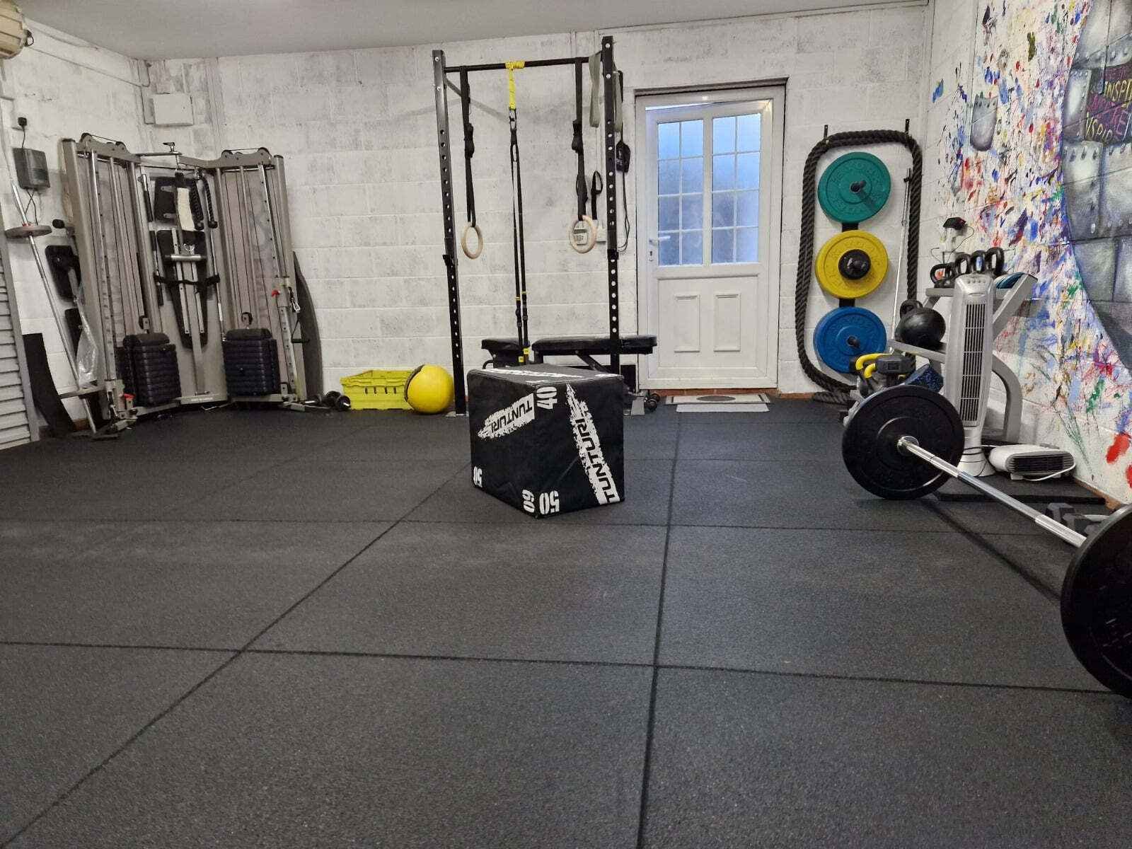 Rubber Flooring for Gym | Rubber flooring for clinic