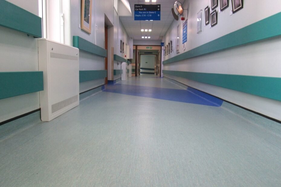 vinyle flooring, workshop flooring, Workshop epoxy flooring Pvc flooring, terrazzo flooring, Garage flooring, Hardwood flooring, Rubber flooring, laminate flooring, bamboo flooring, Linoleum flooring, spc flooring, vinyl flooring, Ceramic tile flooring flooring, flooring dubai, workshop flooring dubai, Best workshop flooring, workshopflooring.com